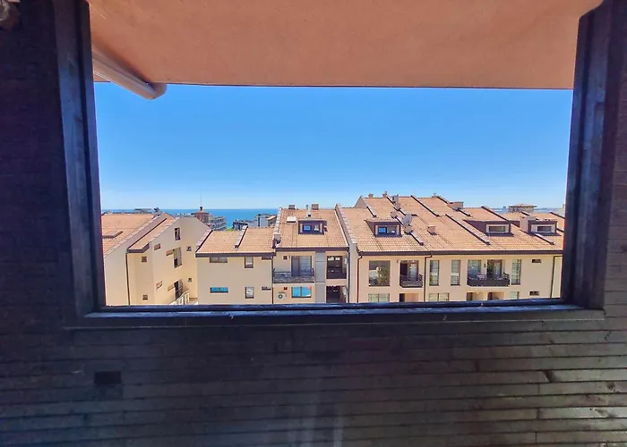 Апартамент Mitprot Panorama Bay2 Luks 174 *