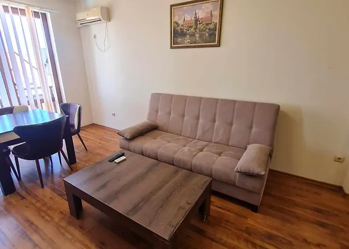 Апартамент Mitprot Panorama Bay2 Luks 174 *